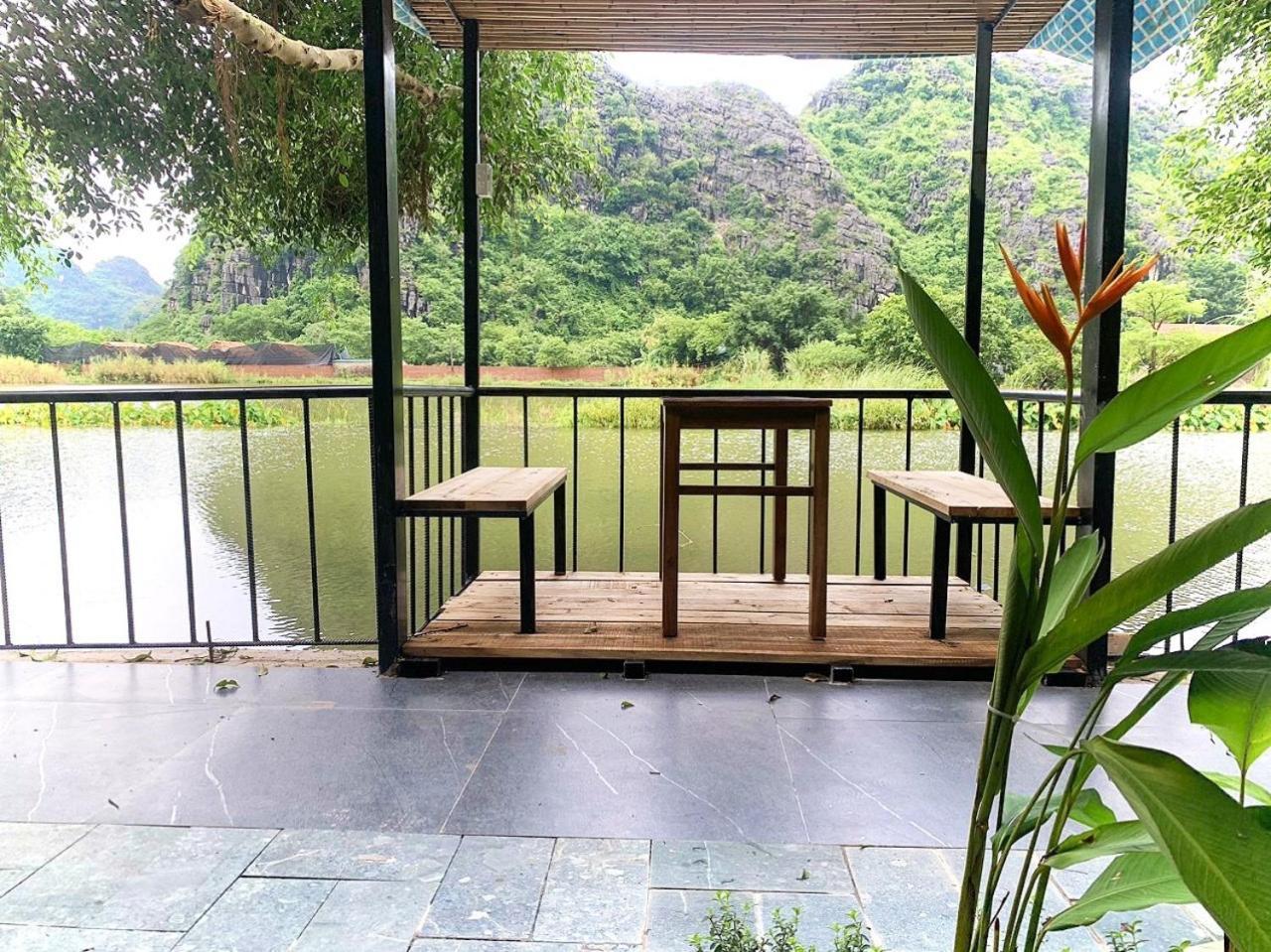 Lake Retreat Νιν Μπιν Εξωτερικό φωτογραφία