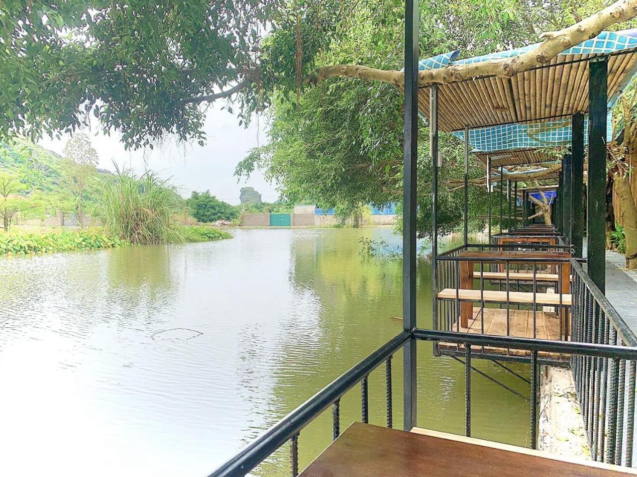 Lake Retreat Νιν Μπιν Εξωτερικό φωτογραφία