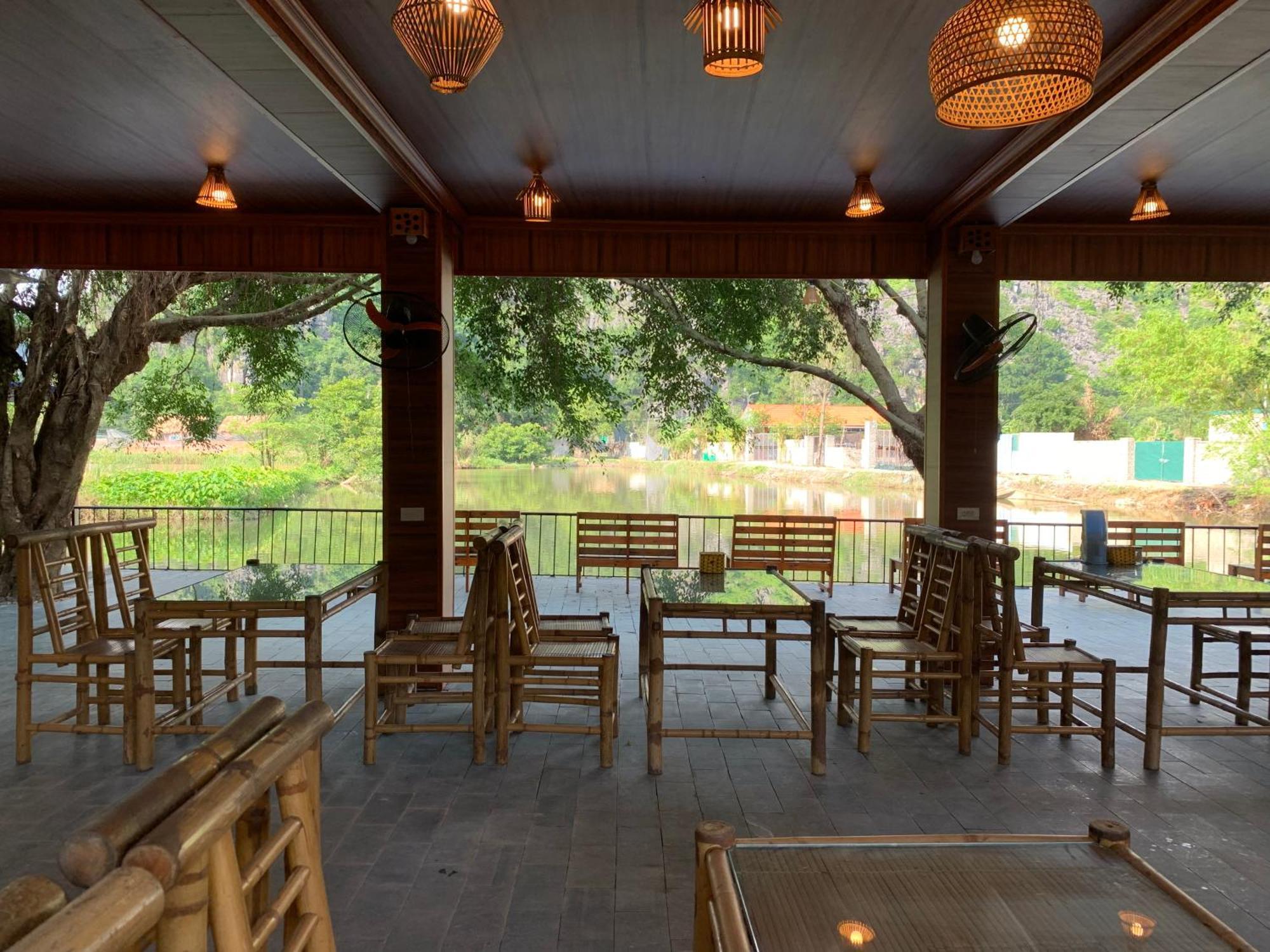 Lake Retreat Νιν Μπιν Εξωτερικό φωτογραφία