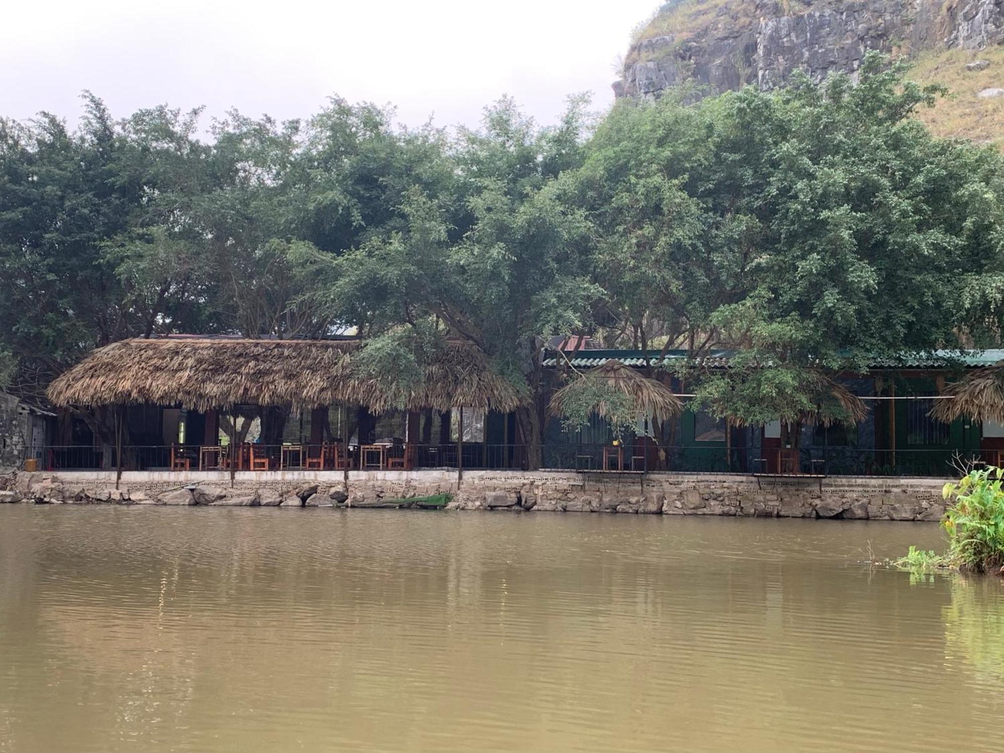 Lake Retreat Νιν Μπιν Εξωτερικό φωτογραφία