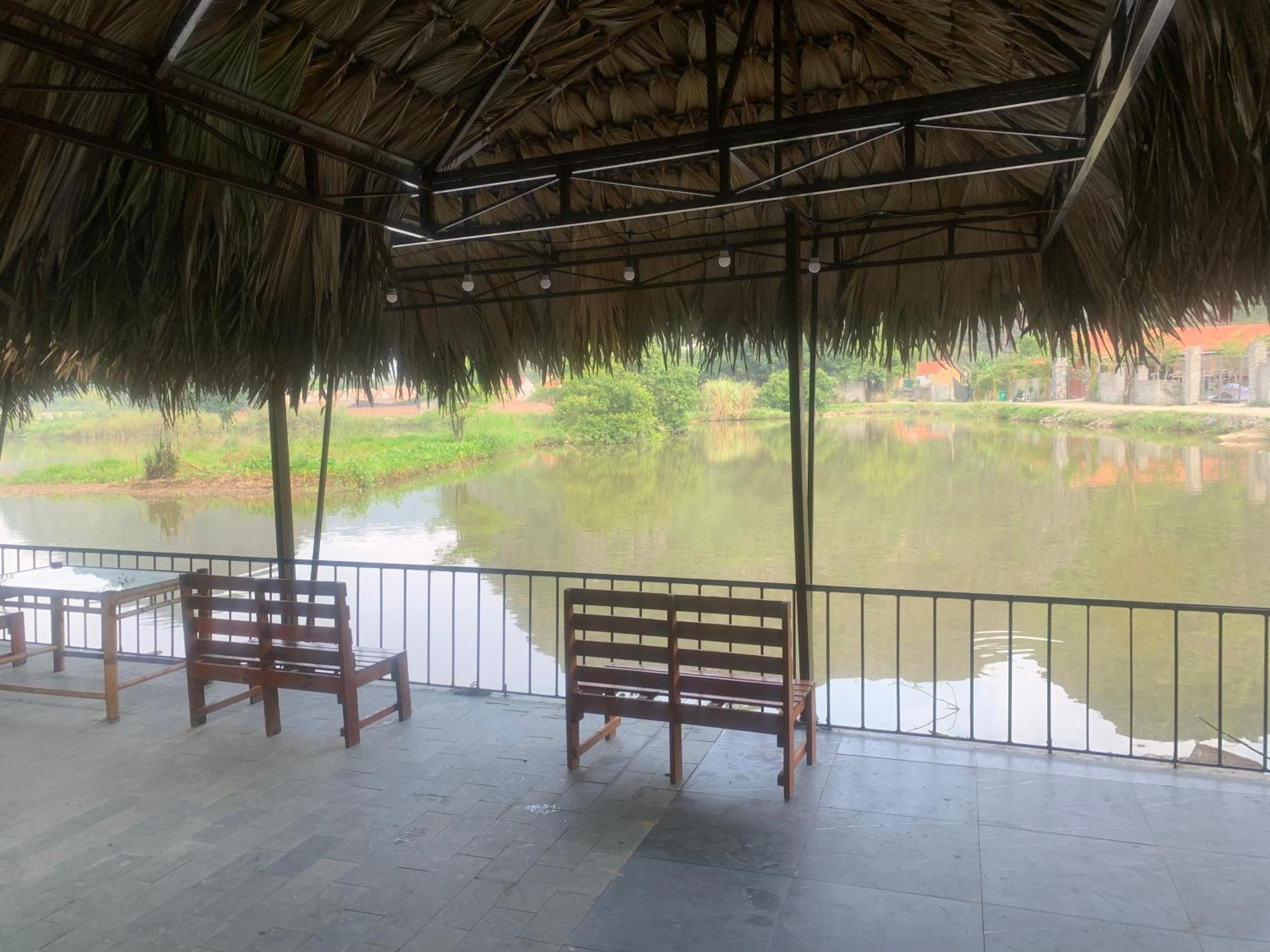 Lake Retreat Νιν Μπιν Εξωτερικό φωτογραφία