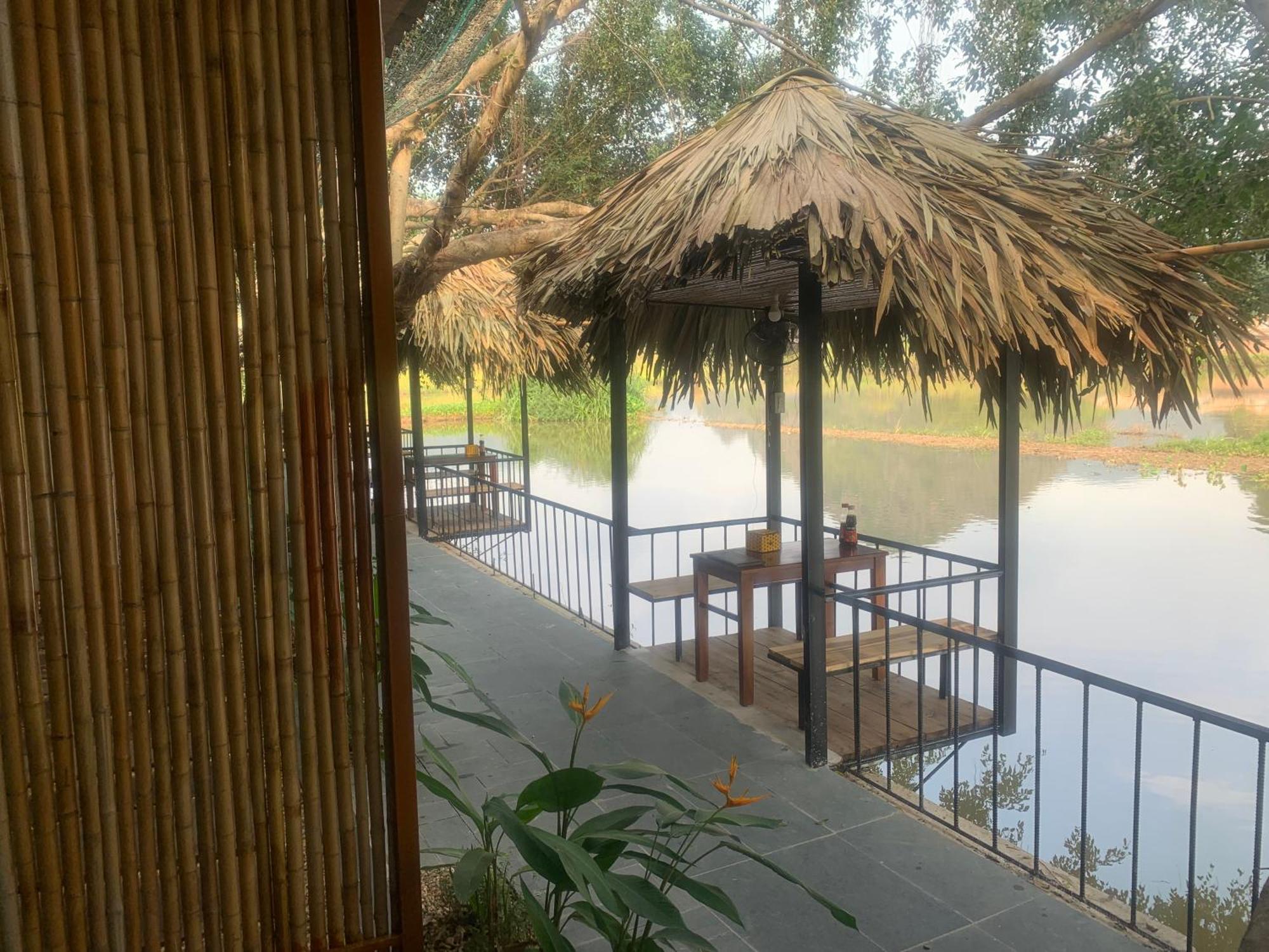 Lake Retreat Νιν Μπιν Εξωτερικό φωτογραφία